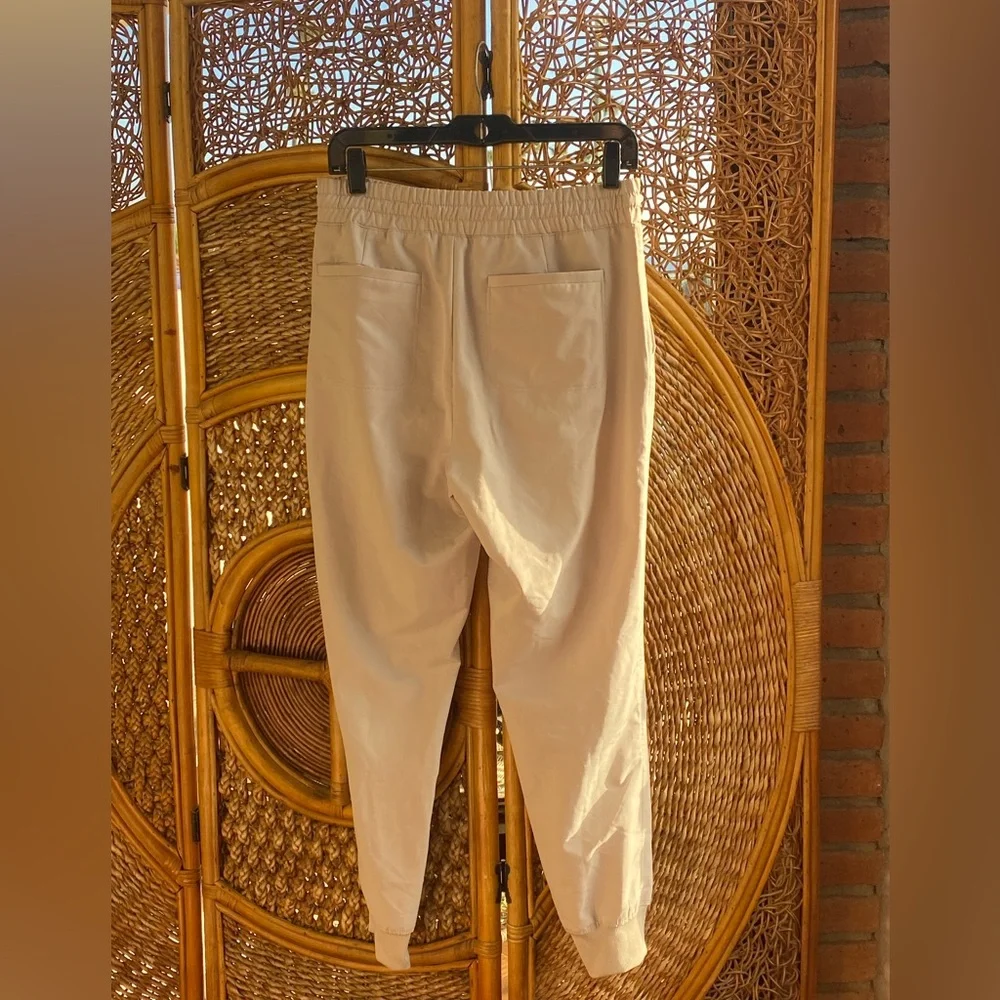 Calvin Klein Men's Beige Joggers